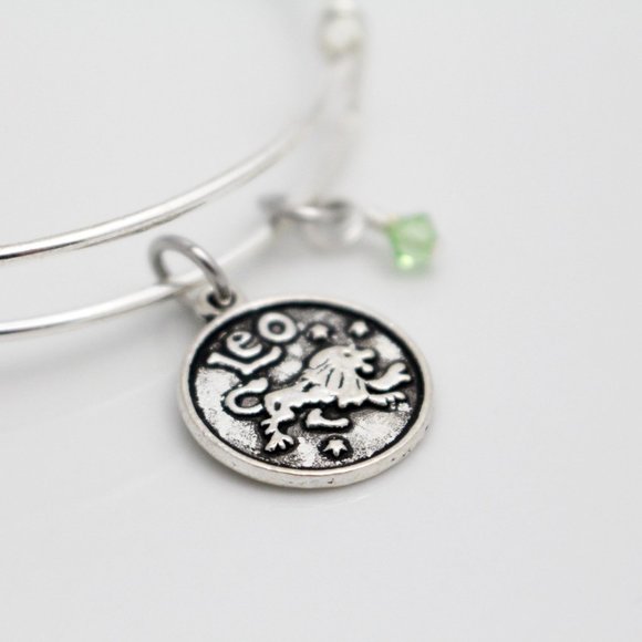 August Leo Adjustable Charm Bangle - Handmade Zodiac Bracelet - Picture 10 of 12